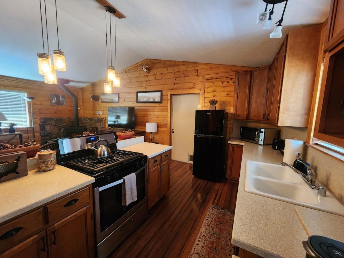 Bear Escapes II Affordable Luxury Cabin Sugarloaf 外观 照片