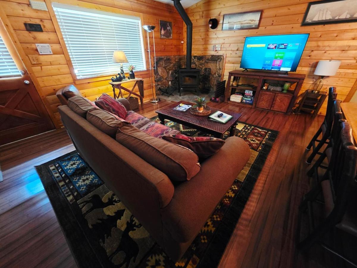 Bear Escapes II Affordable Luxury Cabin Sugarloaf 外观 照片